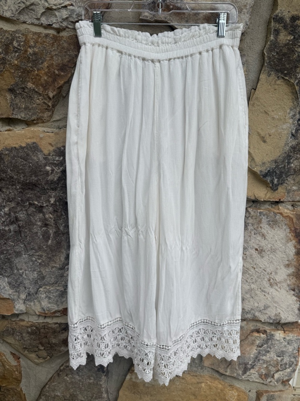 aerie White Wide-Leg Cropped Beach Pants with Crochet Hem Cover Up Large
